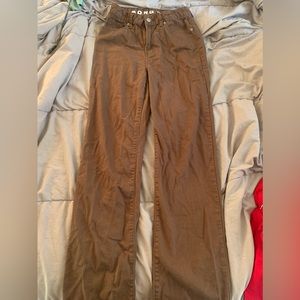 brown 90s boyfriend jeans